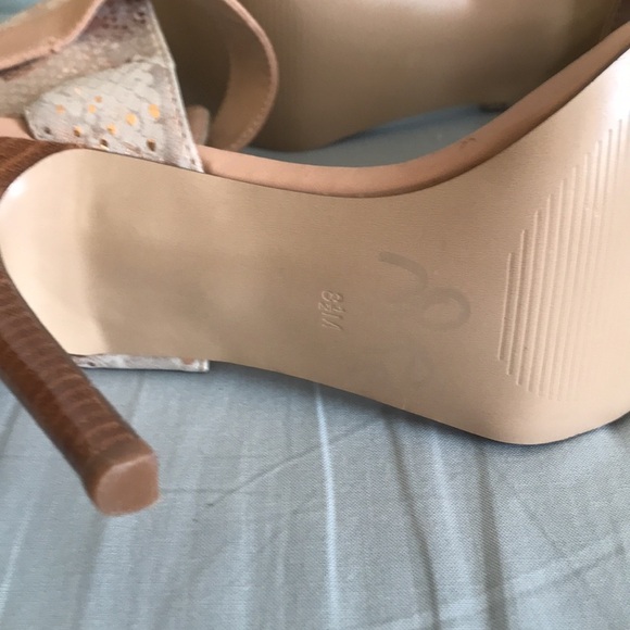 Guess nude color stiletto high heel ankle strap shoes size 8.5 glam sexy party - Picture 7 of 15